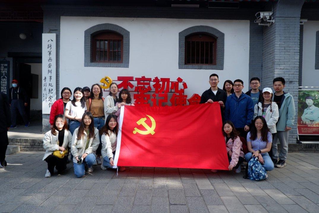福莱纳找车轮