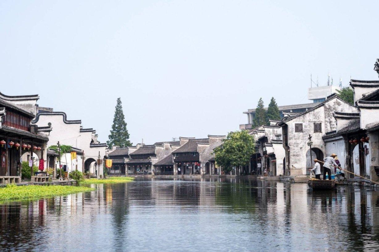 “衣”爱之名 情暖万家