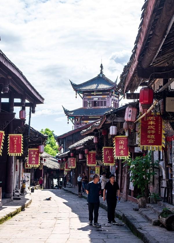 有什么防晒美白的新妙招，能有效带来颜值质的飞升？游戏画面